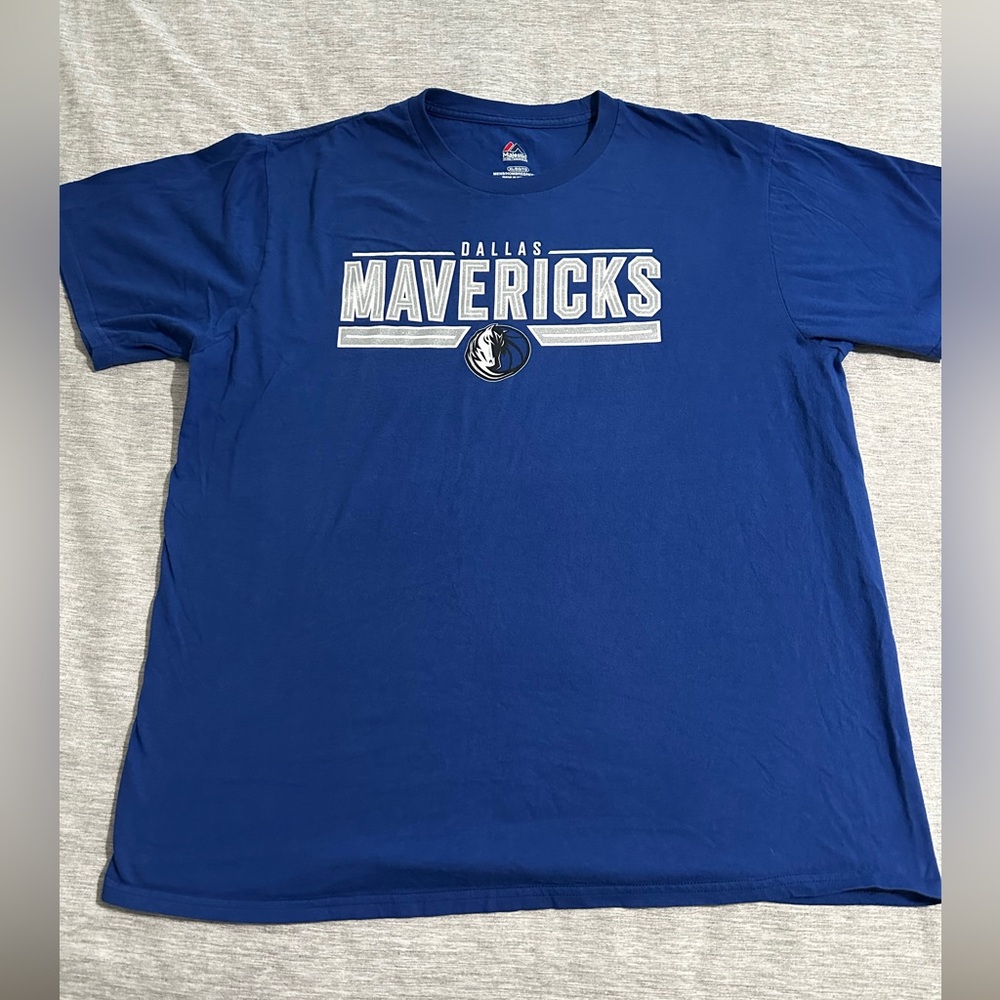 Mavericks tee